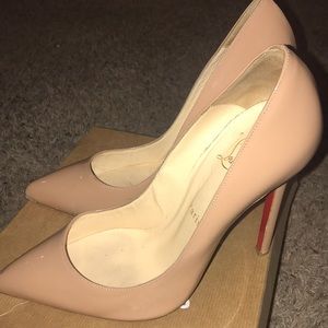 Christian Louboutin Pumps